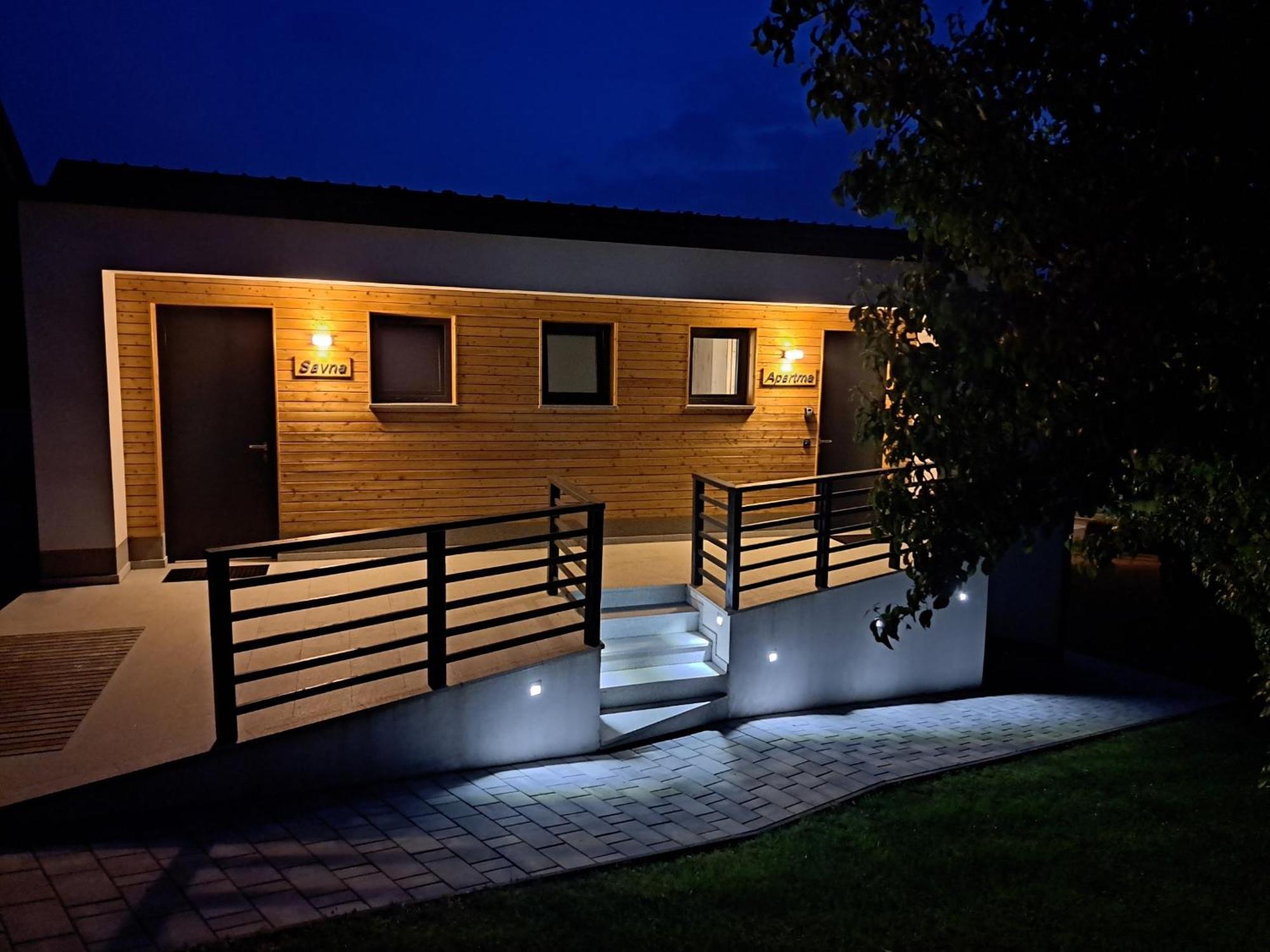 شقة S&B'S Retreat Godovic المظهر الخارجي الصورة